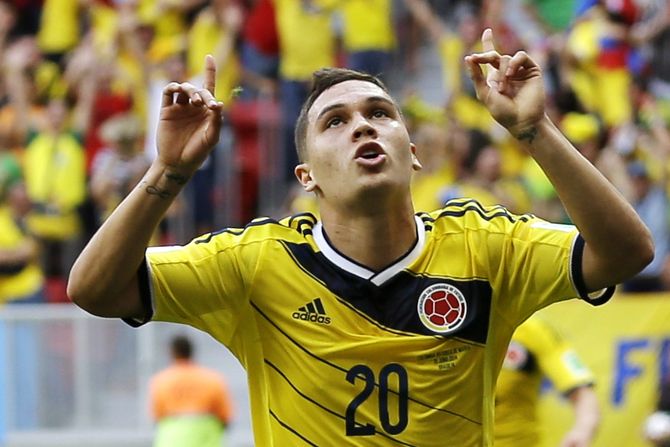 包含葡超冲刺阶段走向成谜；波尔图官宣签约；话题不断；医务组通报恢复的词条九游免费账号共享