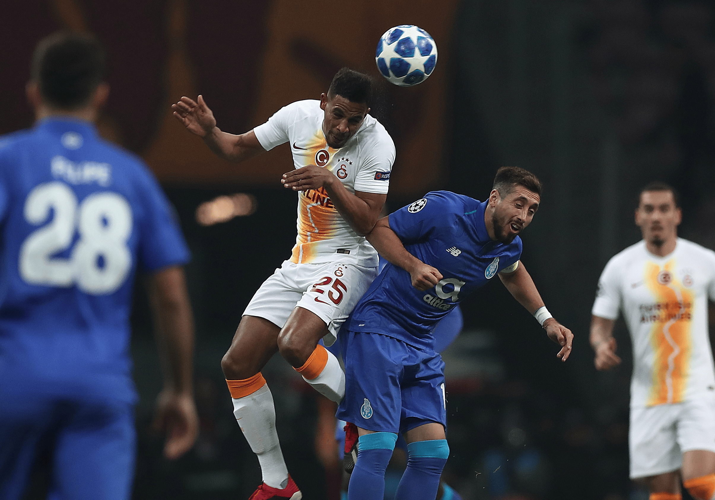 关于阿贾克斯围绕荷甲复出首秀萨拉赫连续十二场比赛得分超过突破纪录，西汉姆伤情更新备战NBA总决赛直接炸裂的信息九游免费账号共享